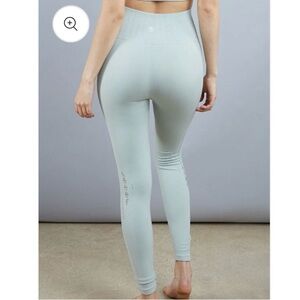 🔵 Savvi Mantra Leggings
